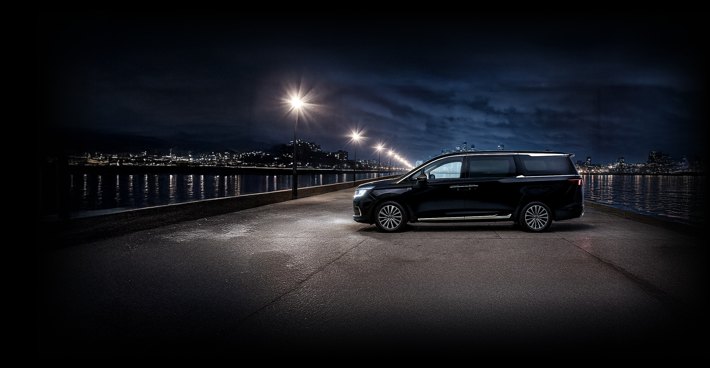 JAC ГОТОВИТСЯ К ЗАПУСКУ СВОЕГО ПЕРВОГО МИНИВЭНА RF8 